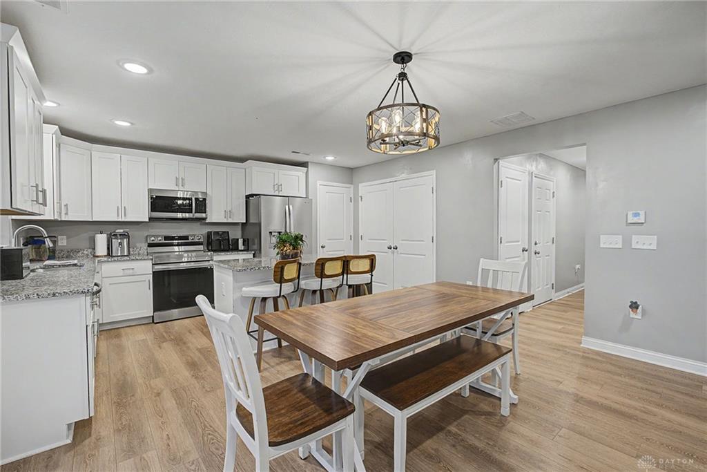 127 Pebble Stone Property Photo 17