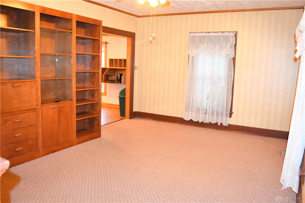 1018 W North Property Photo 6