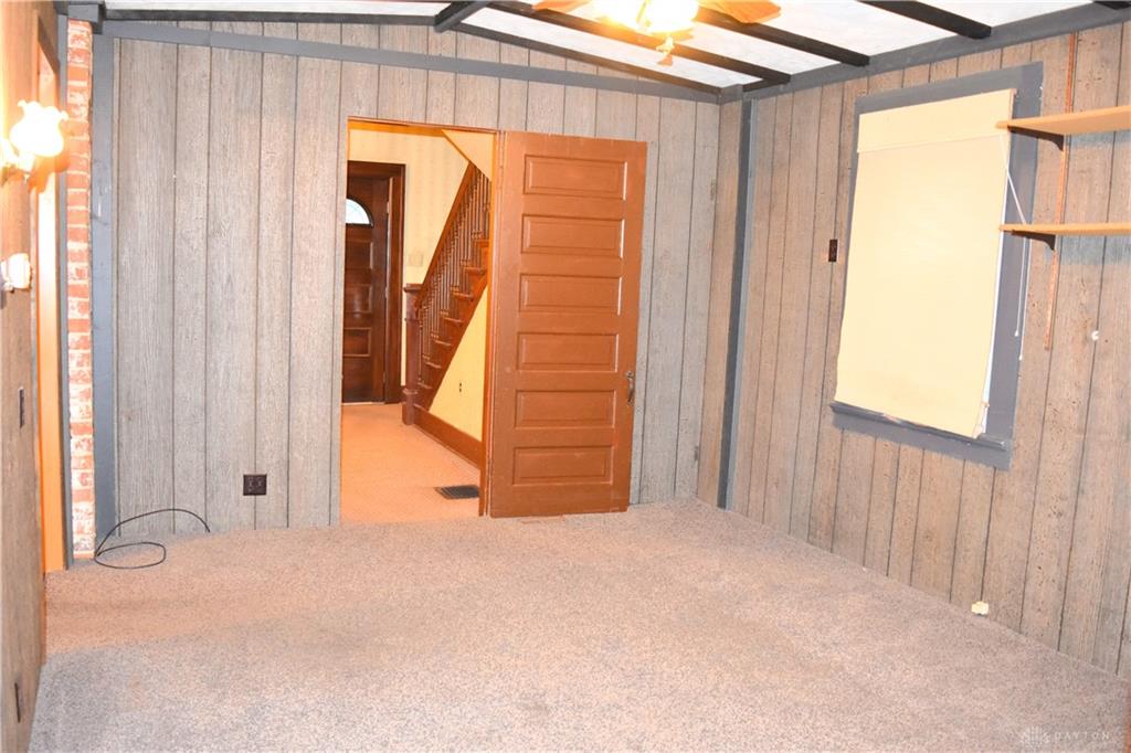 1018 W North Property Photo 18