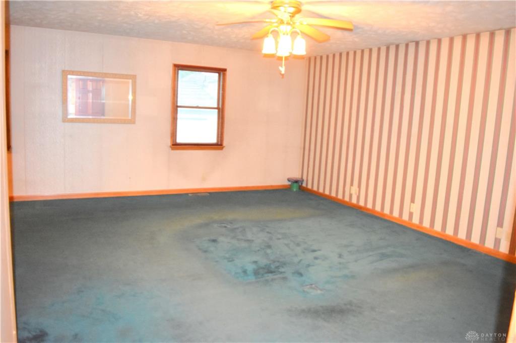 1018 W North Property Photo 19
