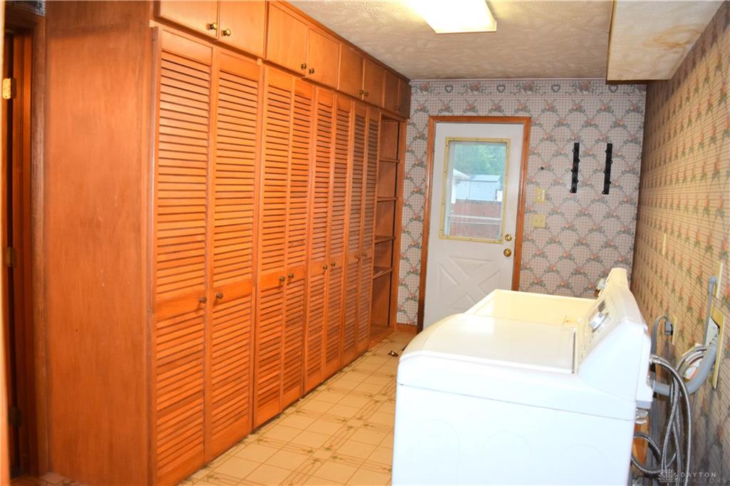 1018 W North Property Photo 24
