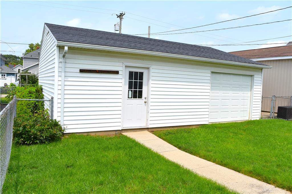 1018 W North Property Photo 57