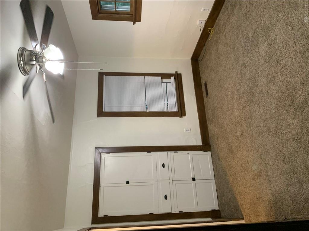 1107 Highland Property Photo 6
