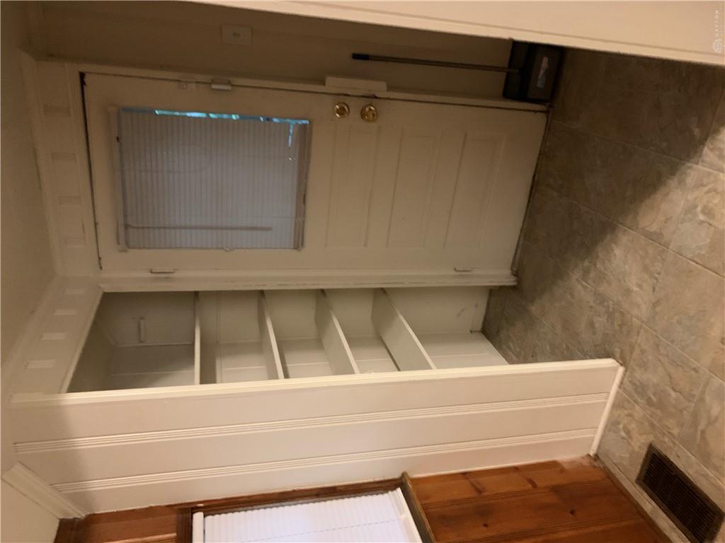 1107 Highland Property Photo 11