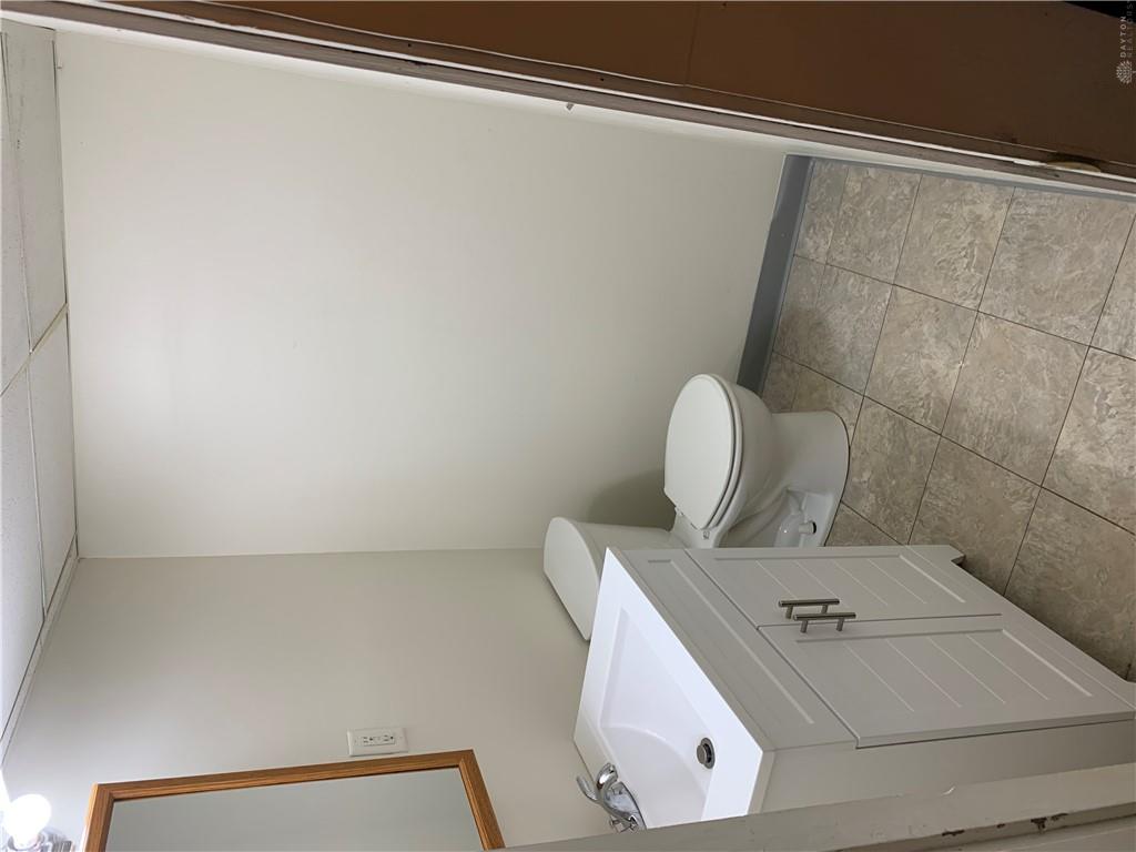 1107 Highland Property Photo 24