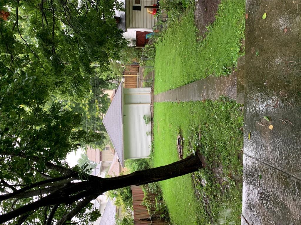 1107 Highland Property Photo 31