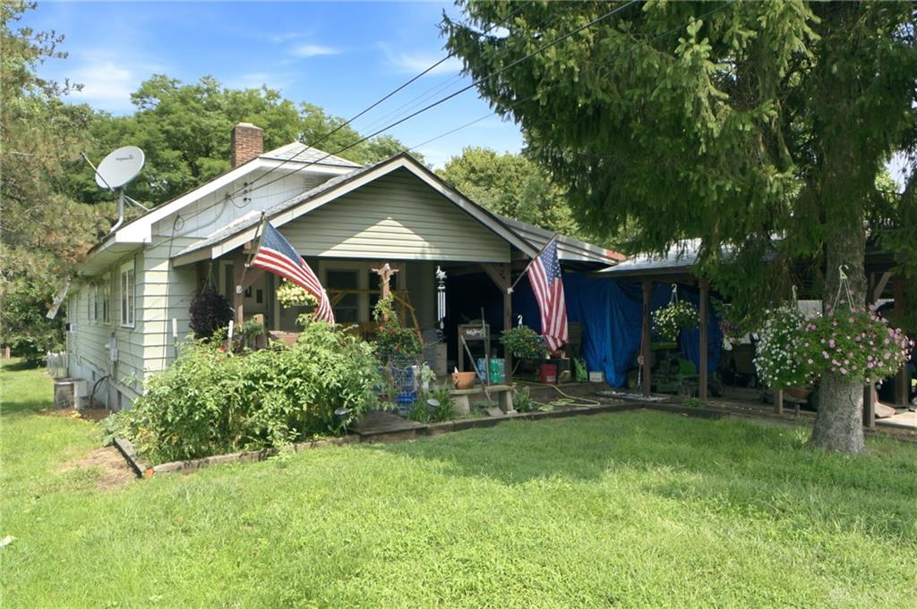 1914 Winona Property Photo 1