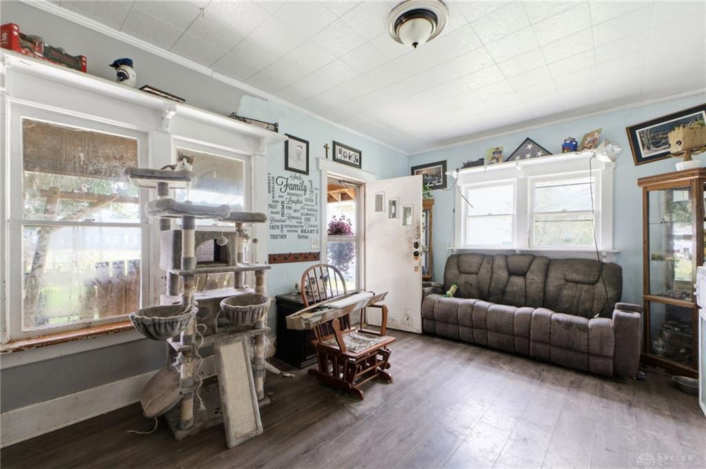 1914 Winona Property Photo 3