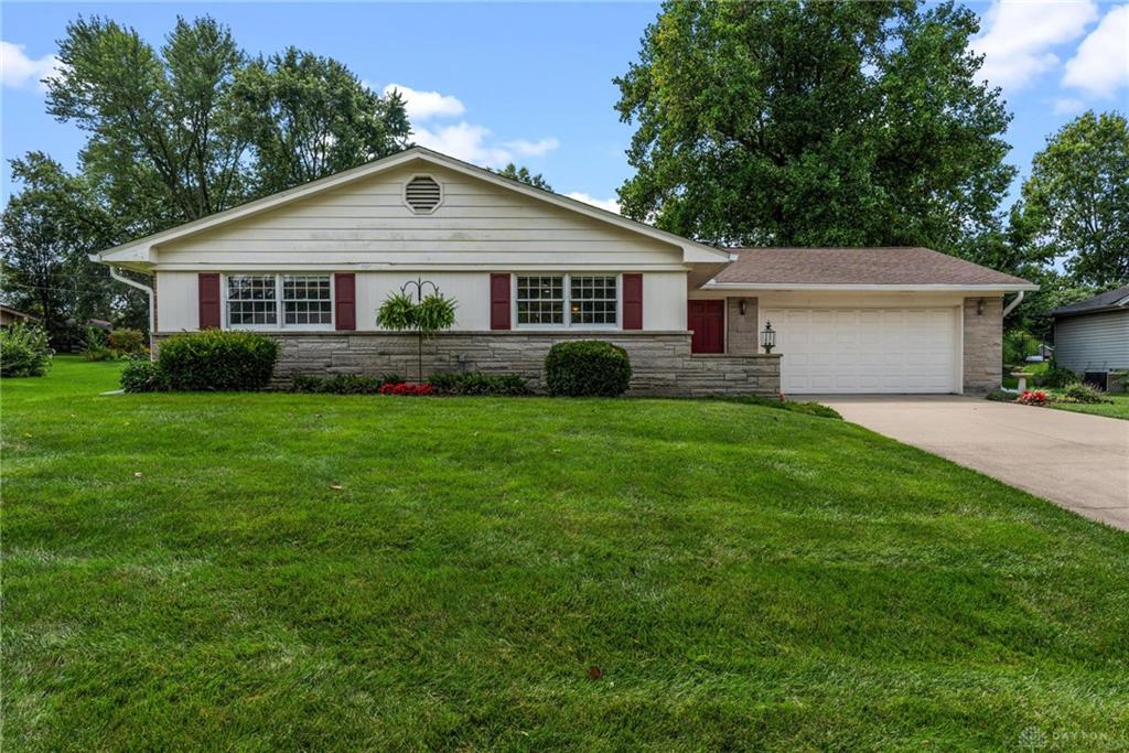 177 Deneen Property Photo 1