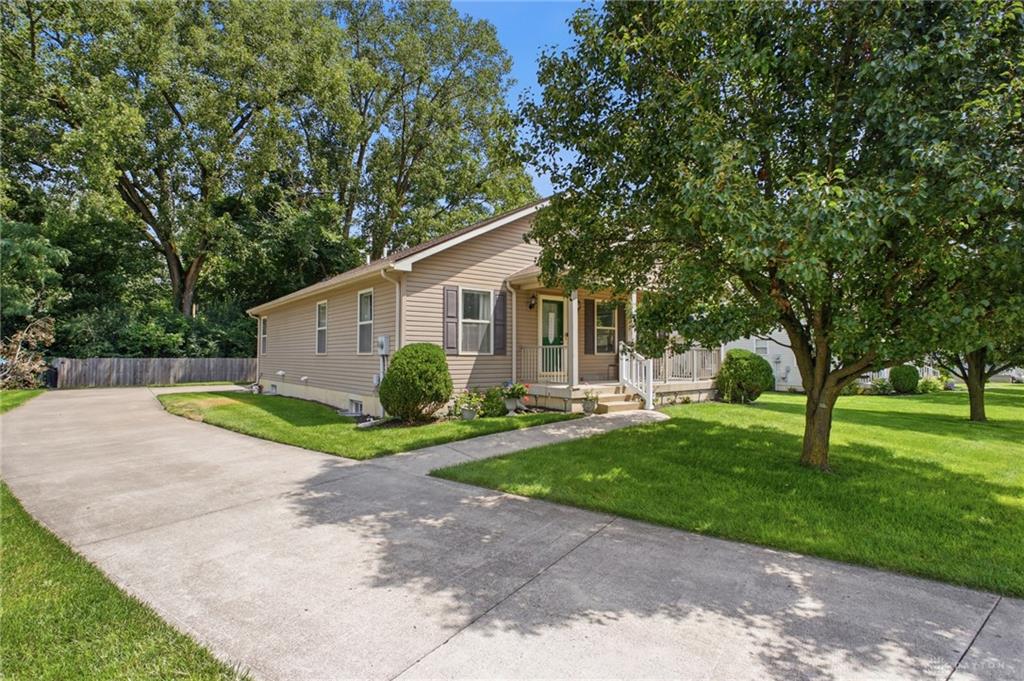 1742 Northpoint Property Photo 1