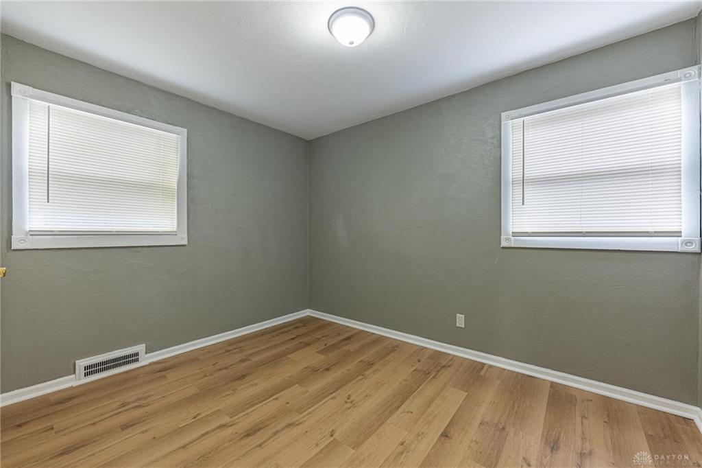 719 Cosler Property Photo 12