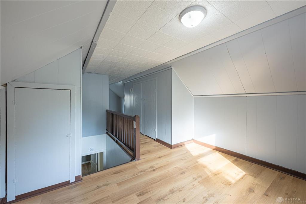 719 Cosler Property Photo 14
