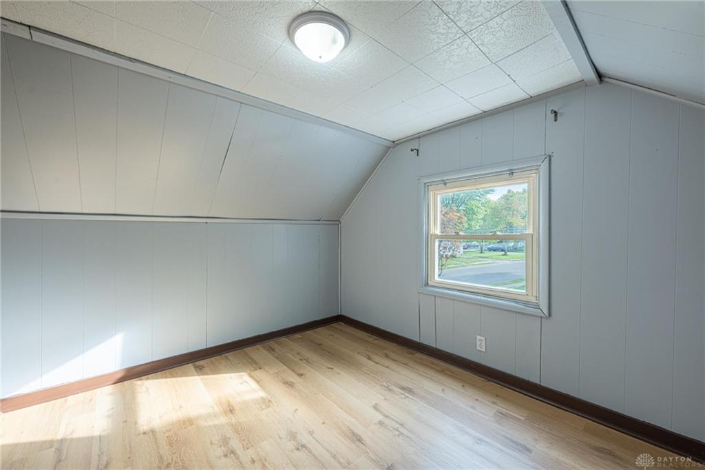 719 Cosler Property Photo 15