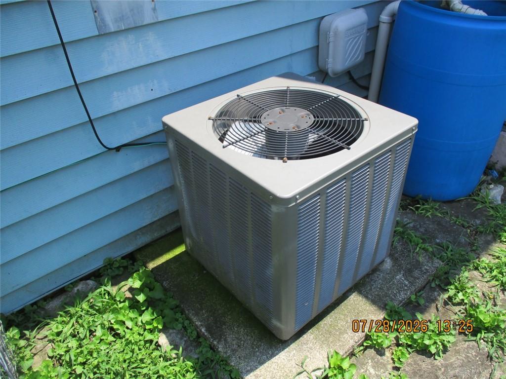 316 3rd Property Photo 23