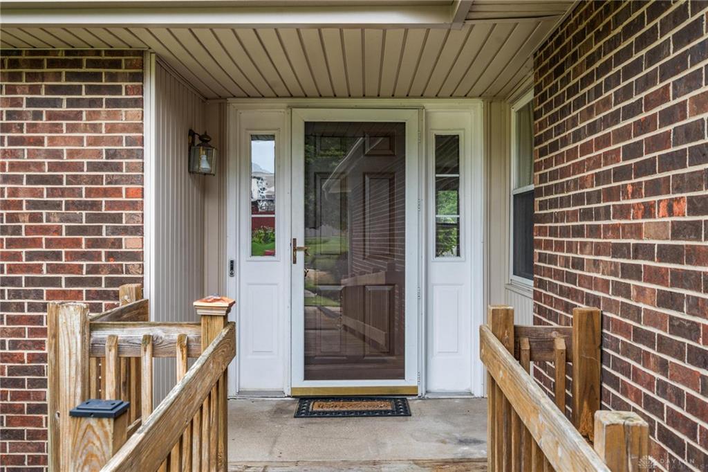 6560 Semley Property Photo 2