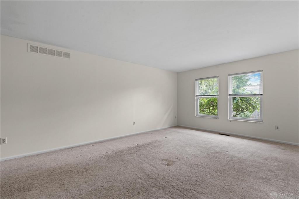 6560 Semley Property Photo 9
