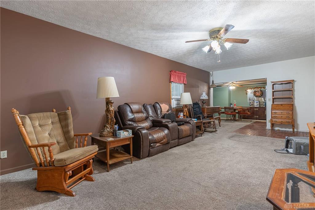7570 Troy Property Photo 10