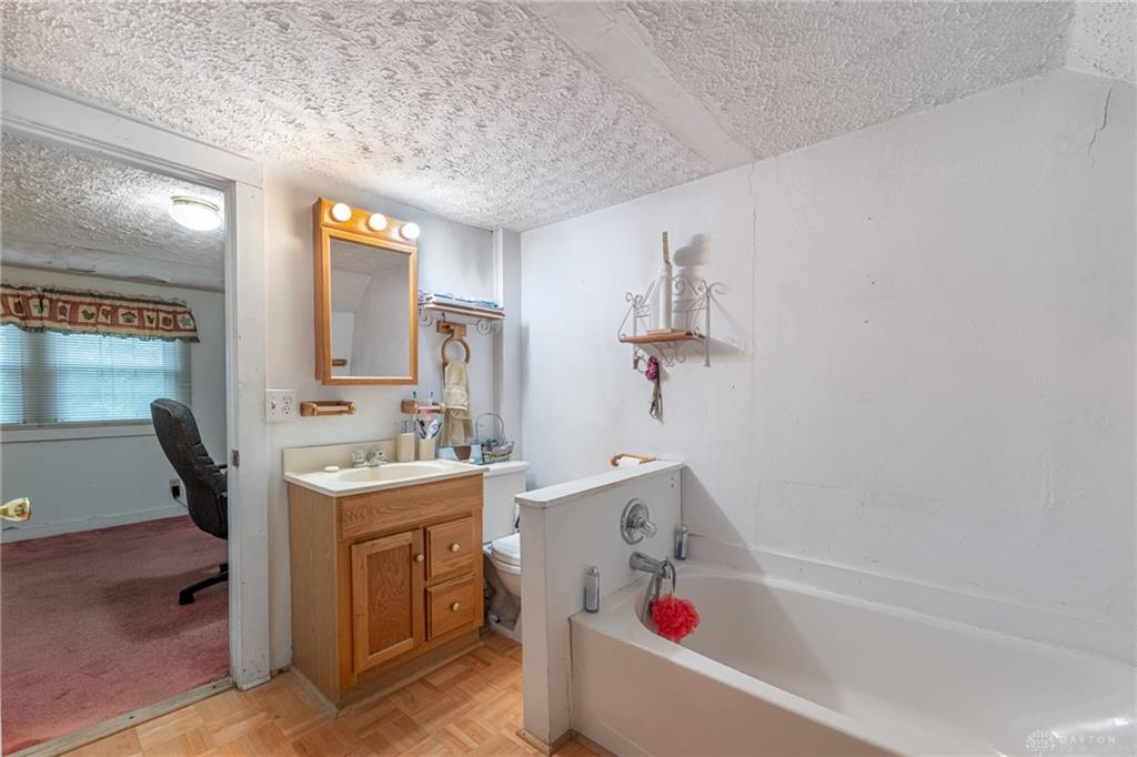 7570 Troy Property Photo 31