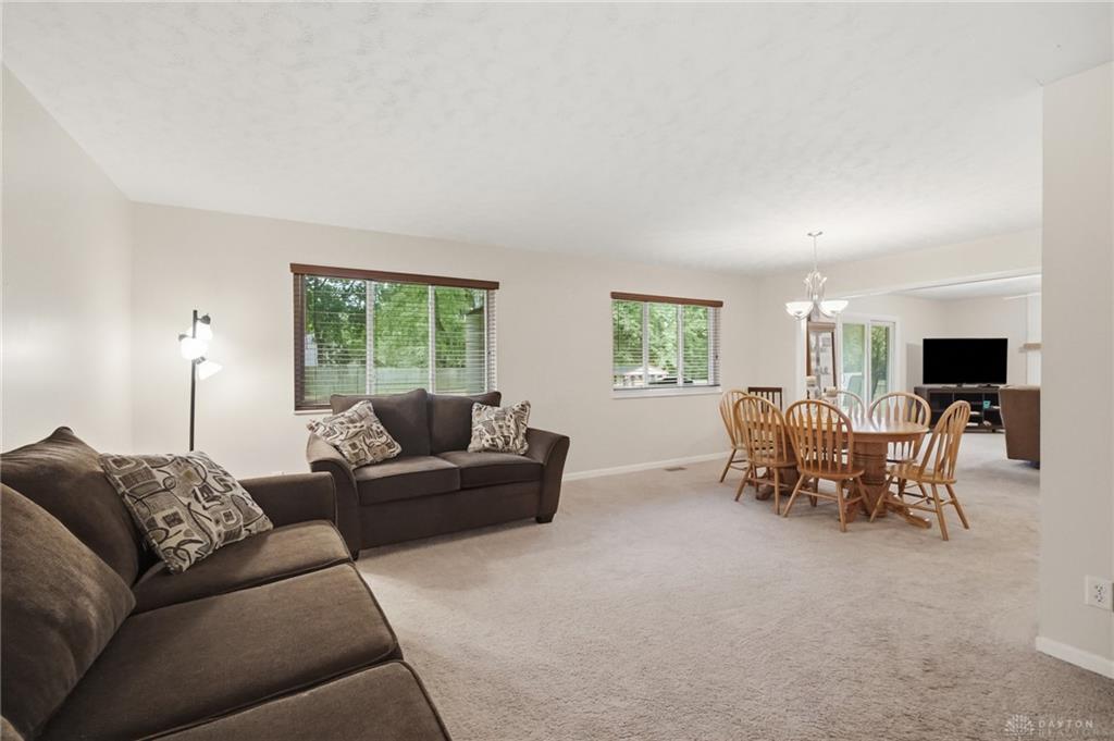 8919 Deep Forest Property Photo 8