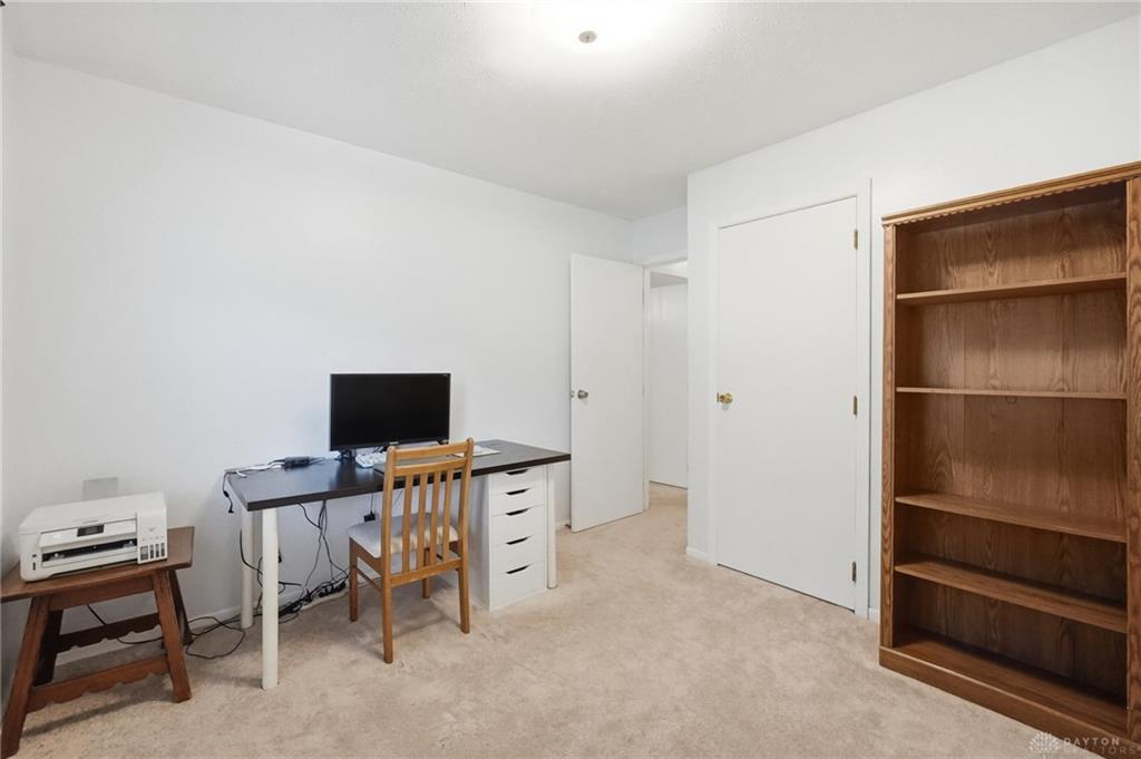 8919 Deep Forest Property Photo 40
