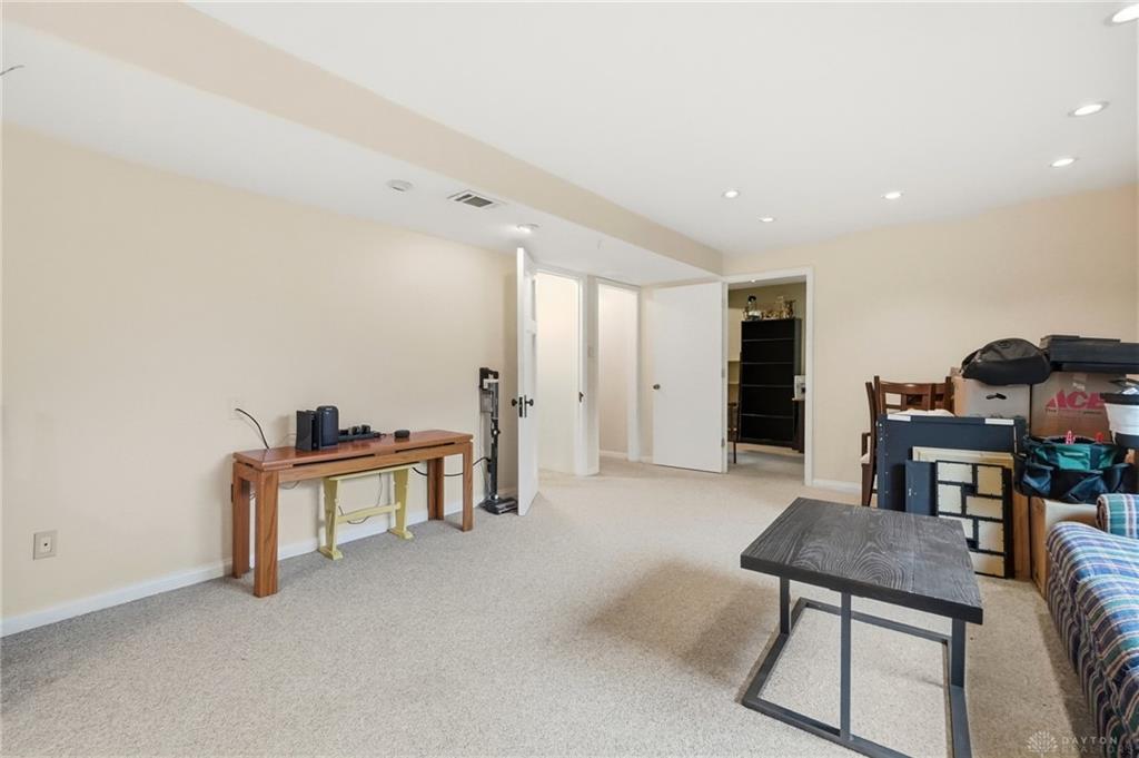8919 Deep Forest Property Photo 44