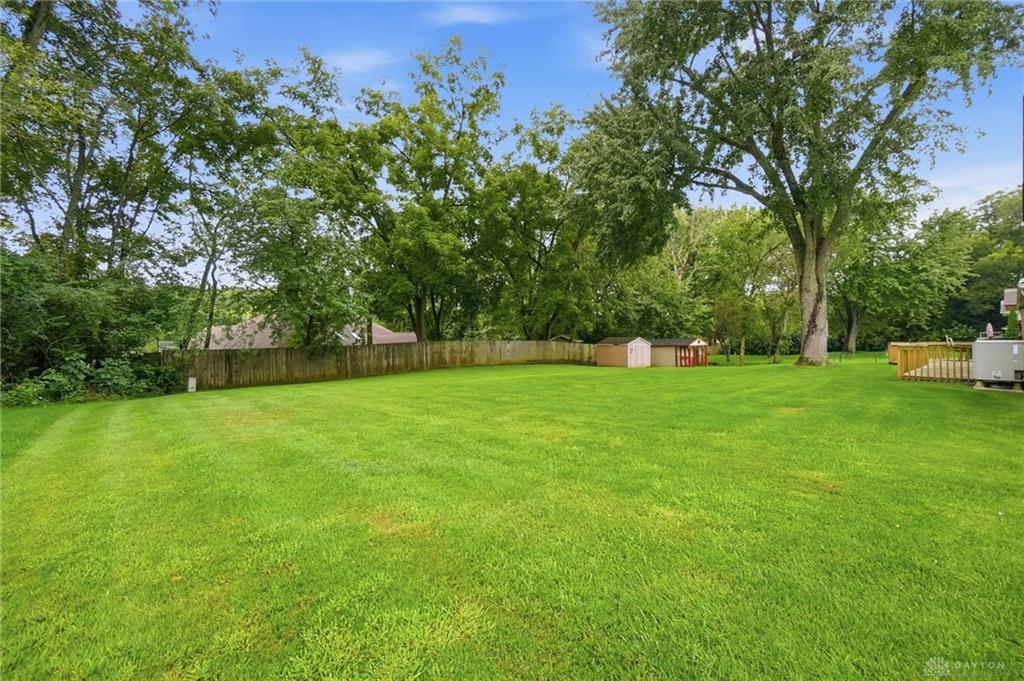 8919 Deep Forest Property Photo 56