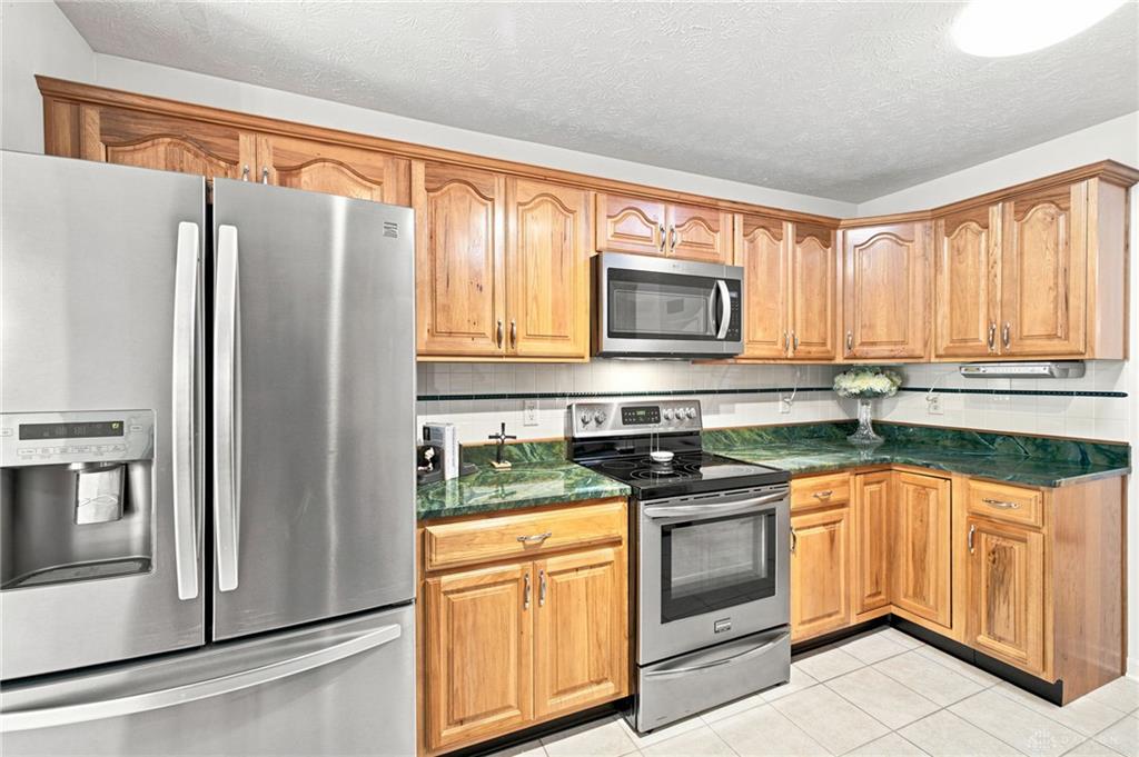 320 Gatehouse Property Photo 10
