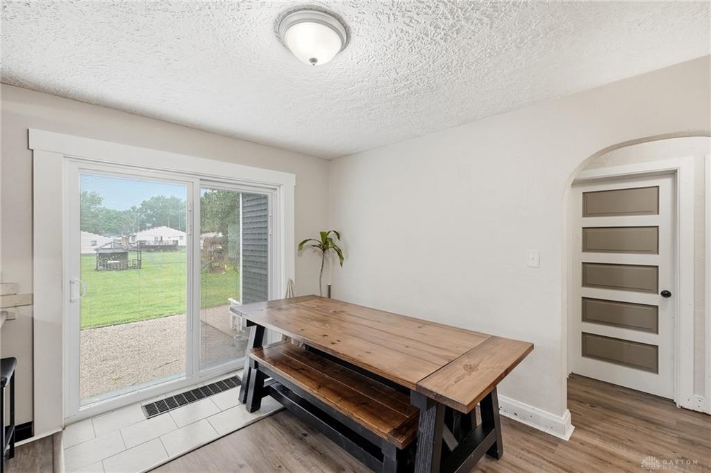 39 Oaksmere Property Photo 8