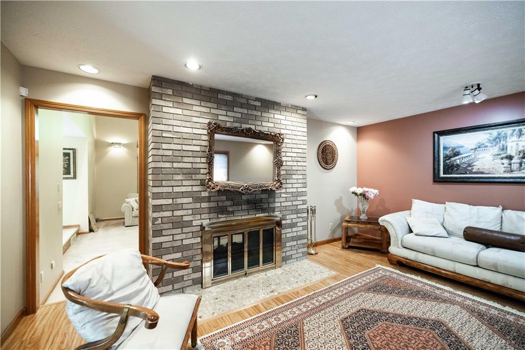 3131 Imperial Property Photo 13