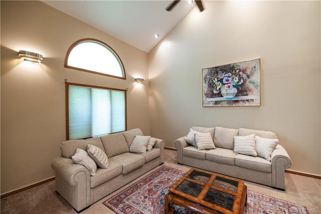 3131 Imperial Property Photo 19