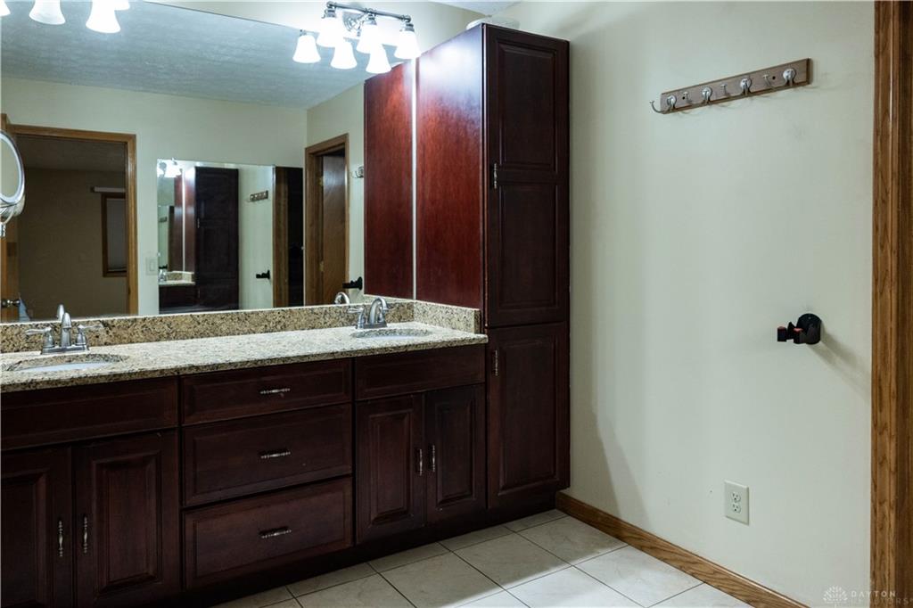 3131 Imperial Property Photo 31