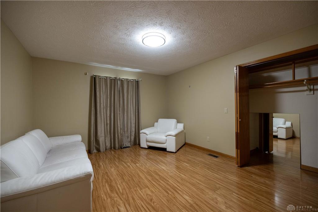 3131 Imperial Property Photo 35