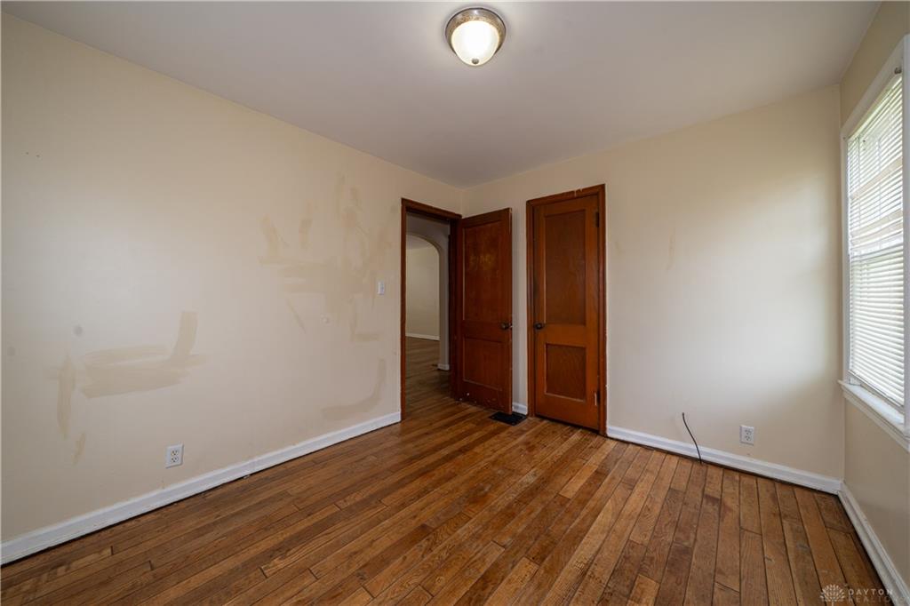 345 E Bruce Property Photo 15