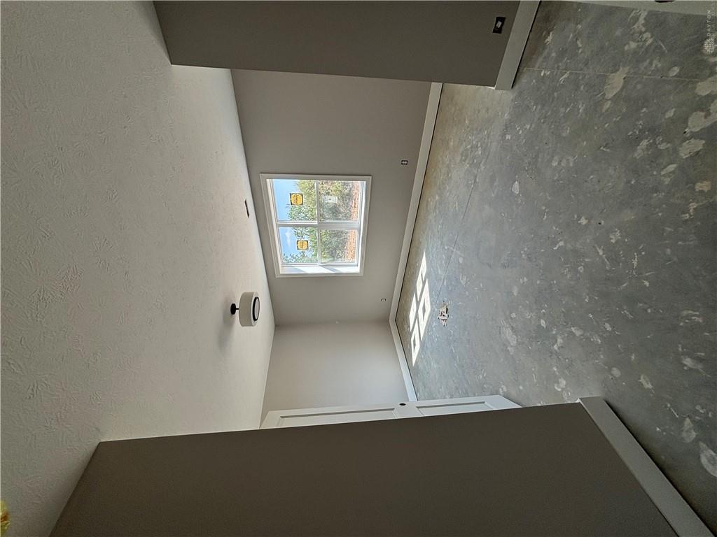 613 Christopher Property Photo 31