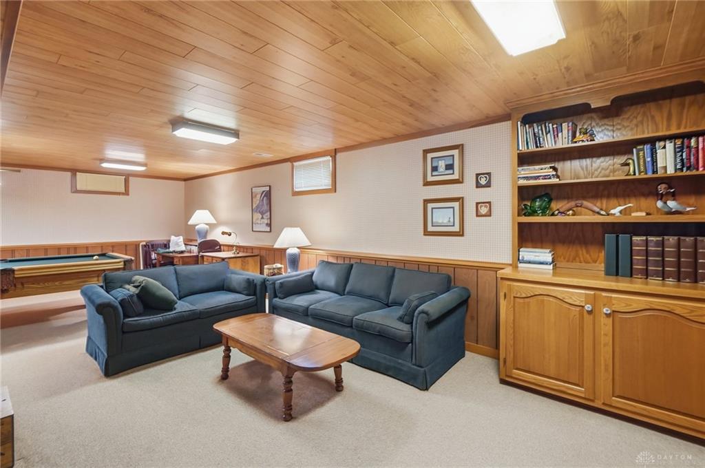 2360 Seneca Property Photo 58