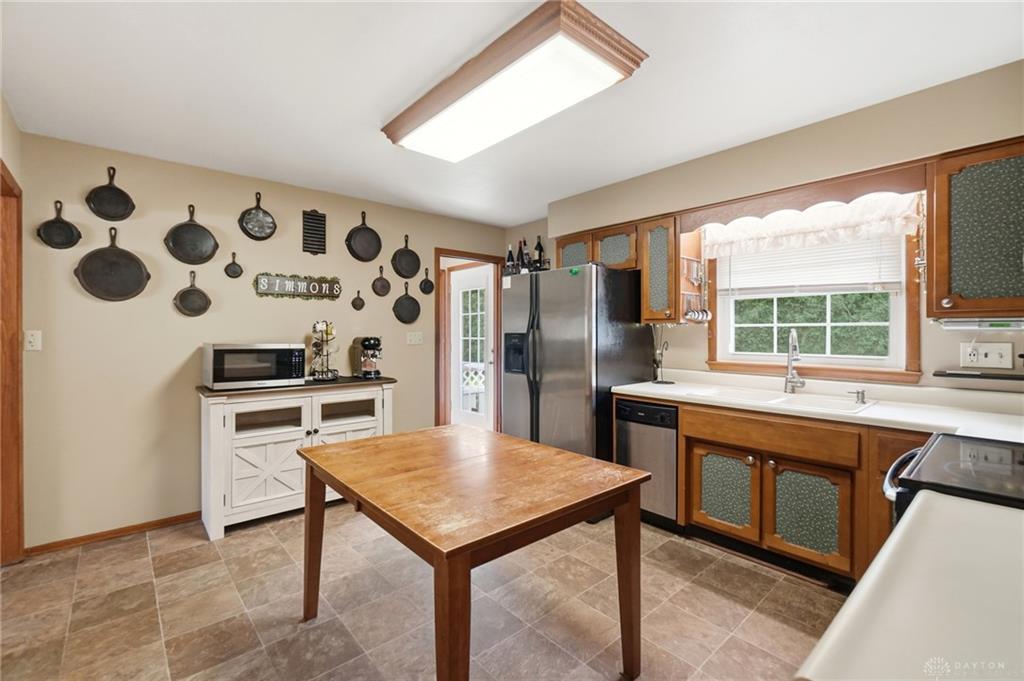 101 Clifton Property Photo 21