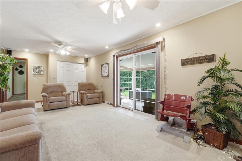 101 Clifton Property Photo 27