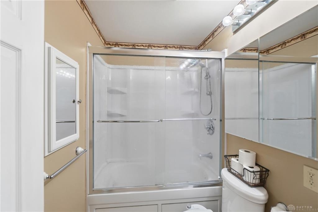 101 Clifton Property Photo 38