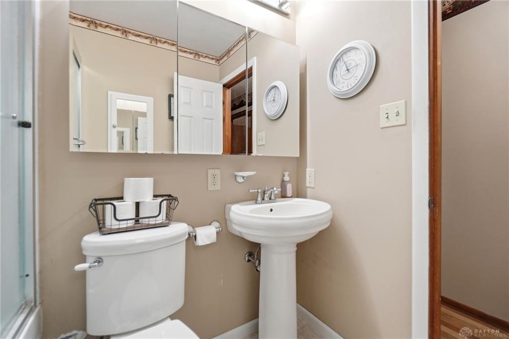 101 Clifton Property Photo 39