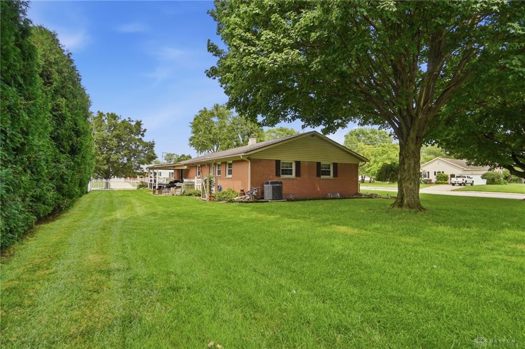 101 Clifton Property Photo 72