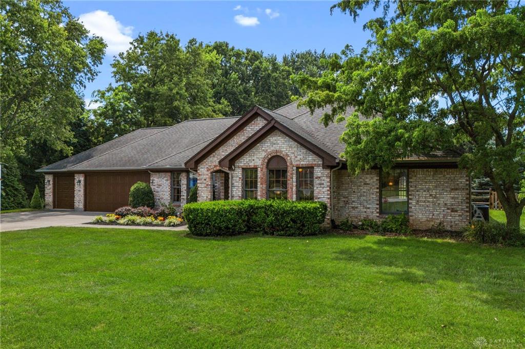 8495 Highmount Property Photo 1