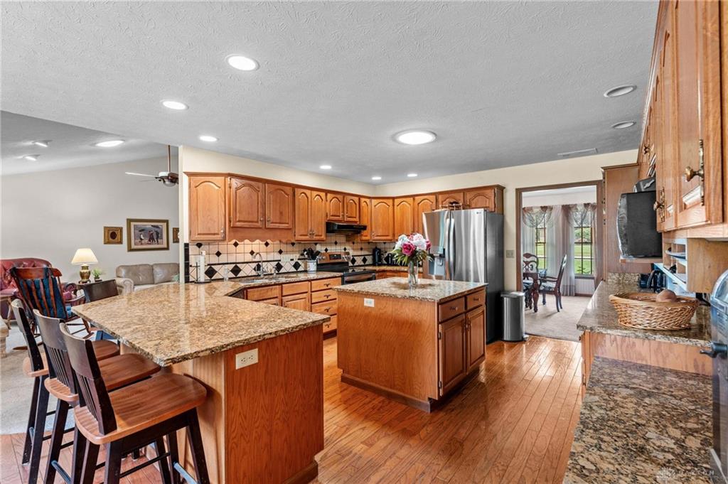 8495 Highmount Property Photo 11