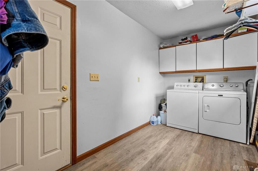 8495 Highmount Property Photo 17
