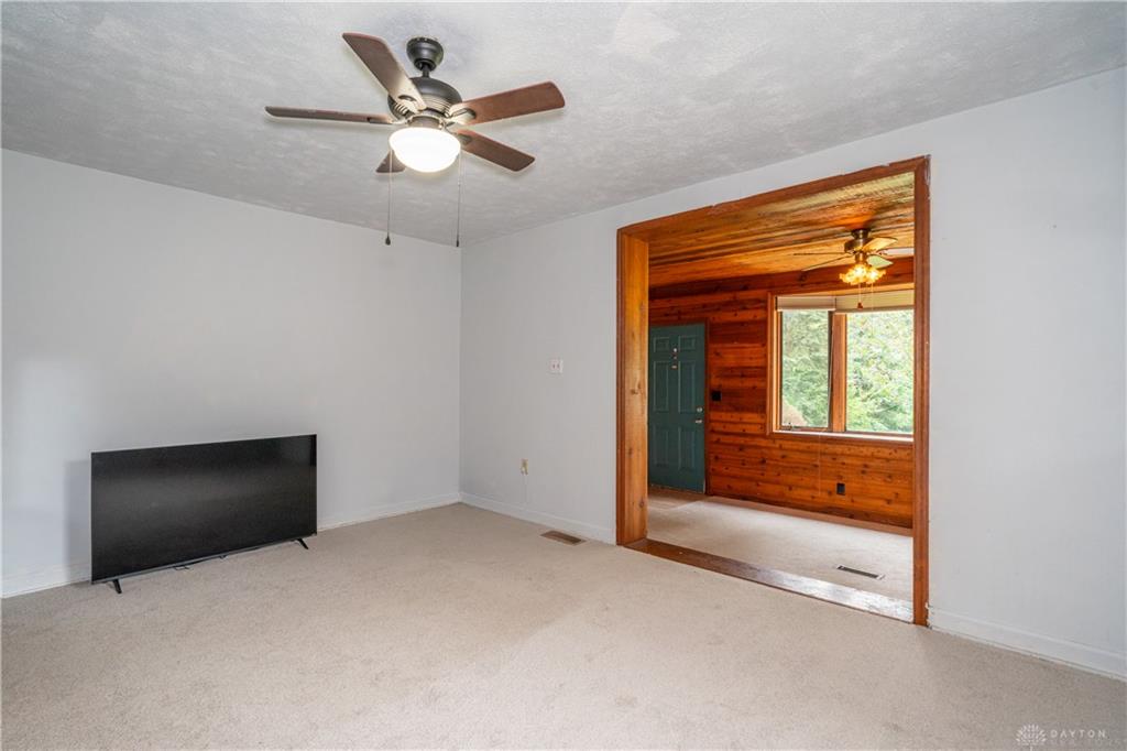 420 Grange Hall Property Photo 6