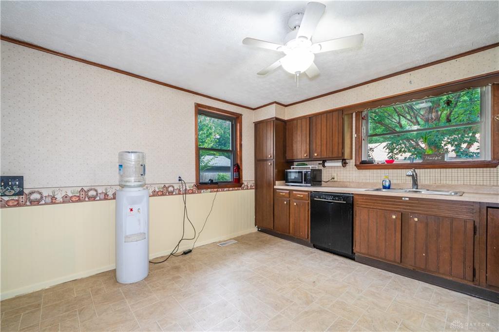 420 Grange Hall Property Photo 16