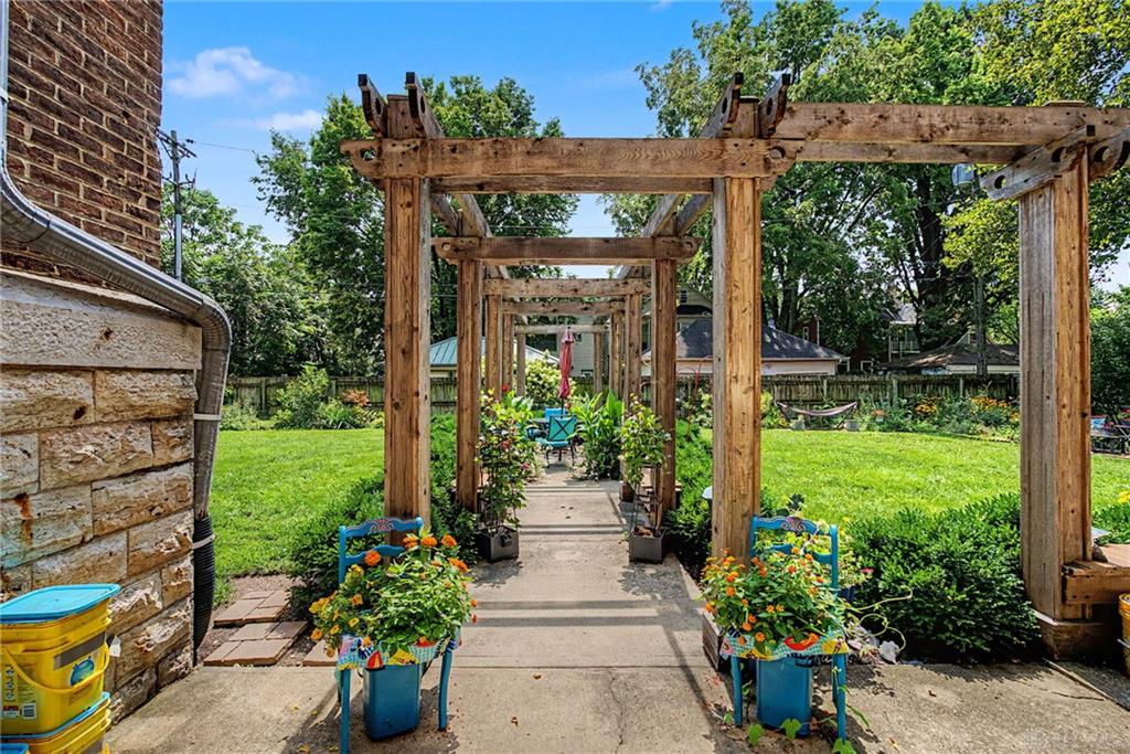 226 Mcdaniel 190 Property Photo 27