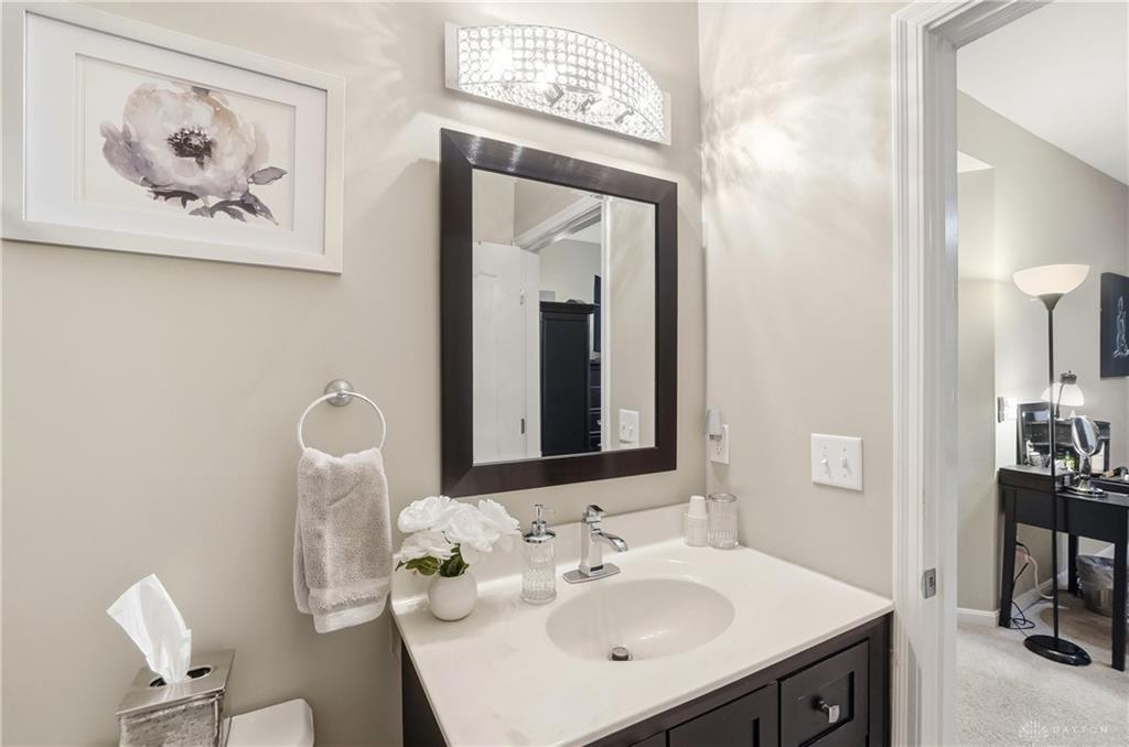 7464 Bridge Point 14-203 Property Photo 28