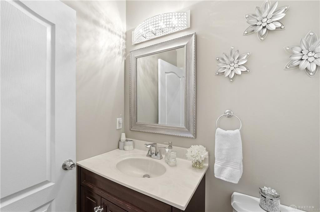 7464 Bridge Point 14-203 Property Photo 35