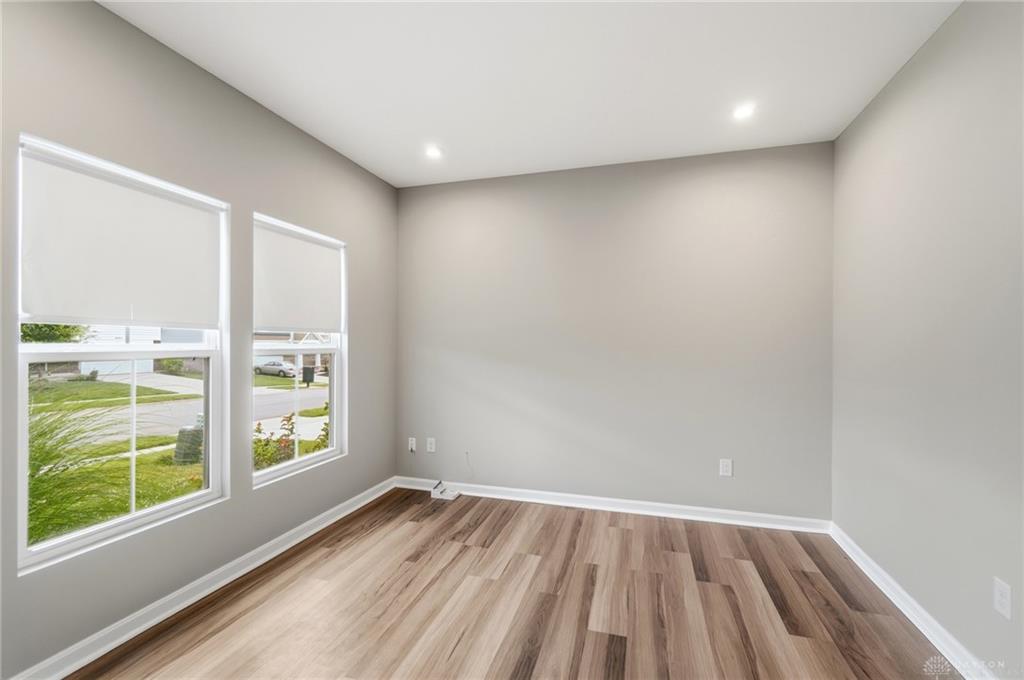 1647 Arden Property Photo 12
