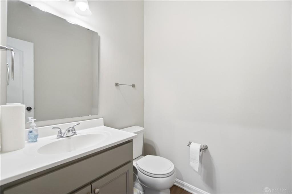 1647 Arden Property Photo 20